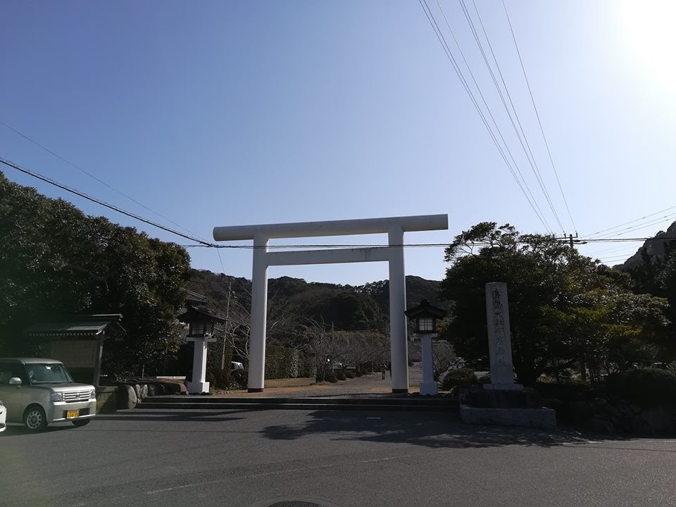 金運だけじゃない 絶景スポットも眺められる安房神社は 夫婦円満 や 恋愛成就 のご利益も 電話占いシエロ